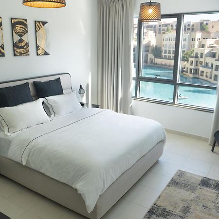 Downtown Oasis, Burj Khalifa Views, Luxury Amenities Apartamento Dubai Exterior foto