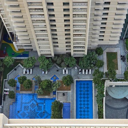 Downtown Oasis, Burj Khalifa Views, Luxury Amenities Apartamento Dubai Exterior foto