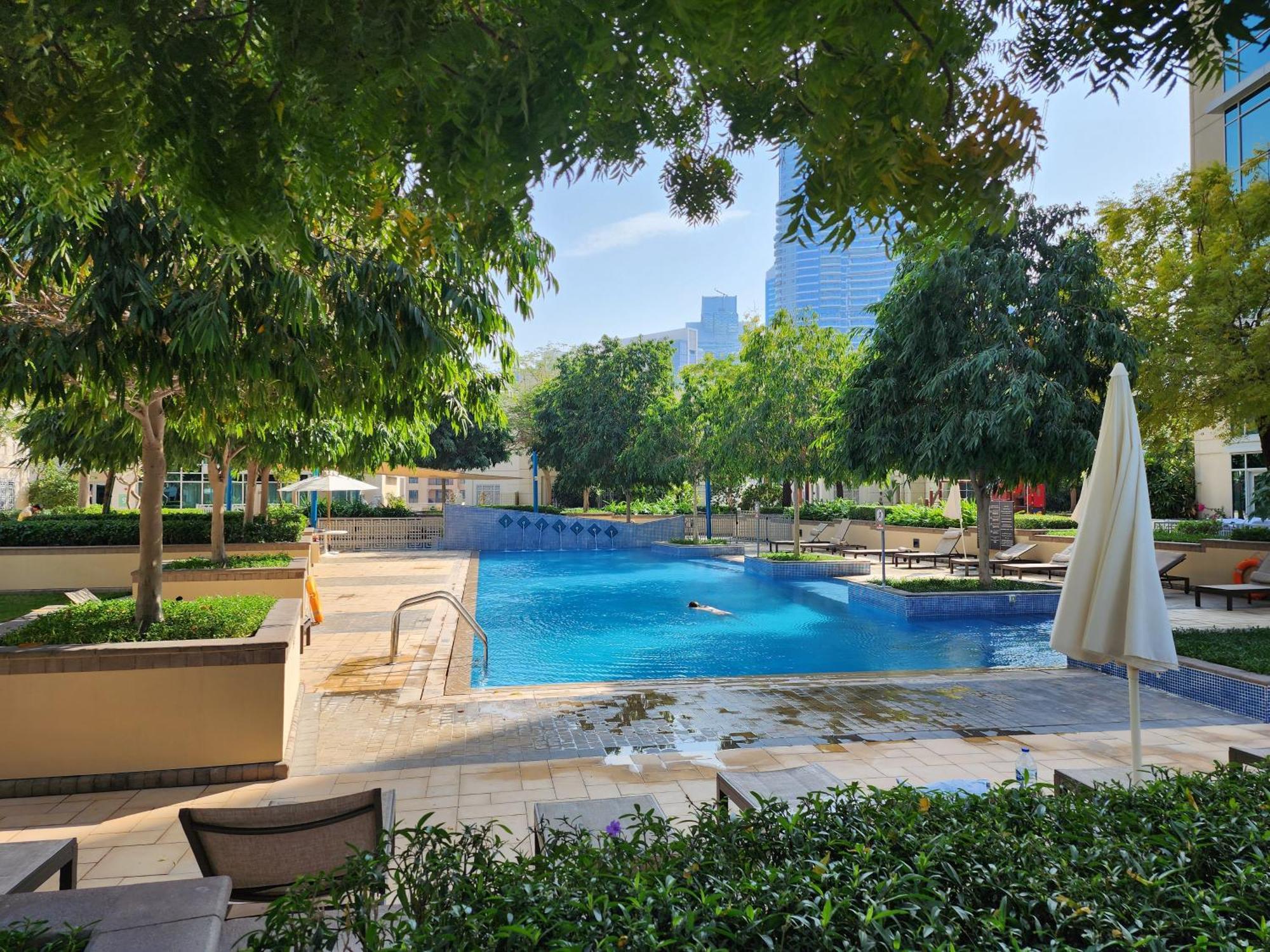 Downtown Oasis, Burj Khalifa Views, Luxury Amenities Apartamento Dubai Exterior foto
