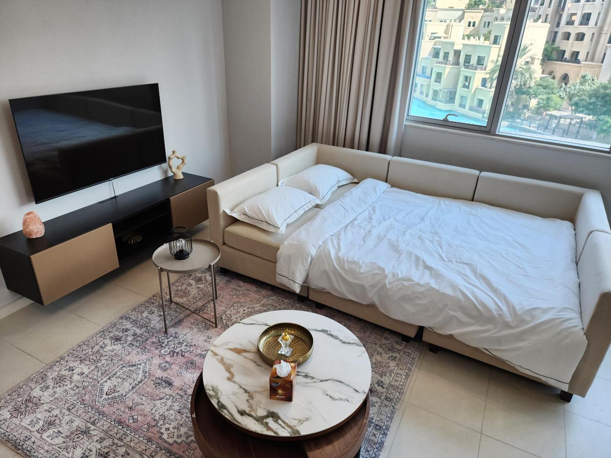 Downtown Oasis, Burj Khalifa Views, Luxury Amenities Apartamento Dubai Exterior foto