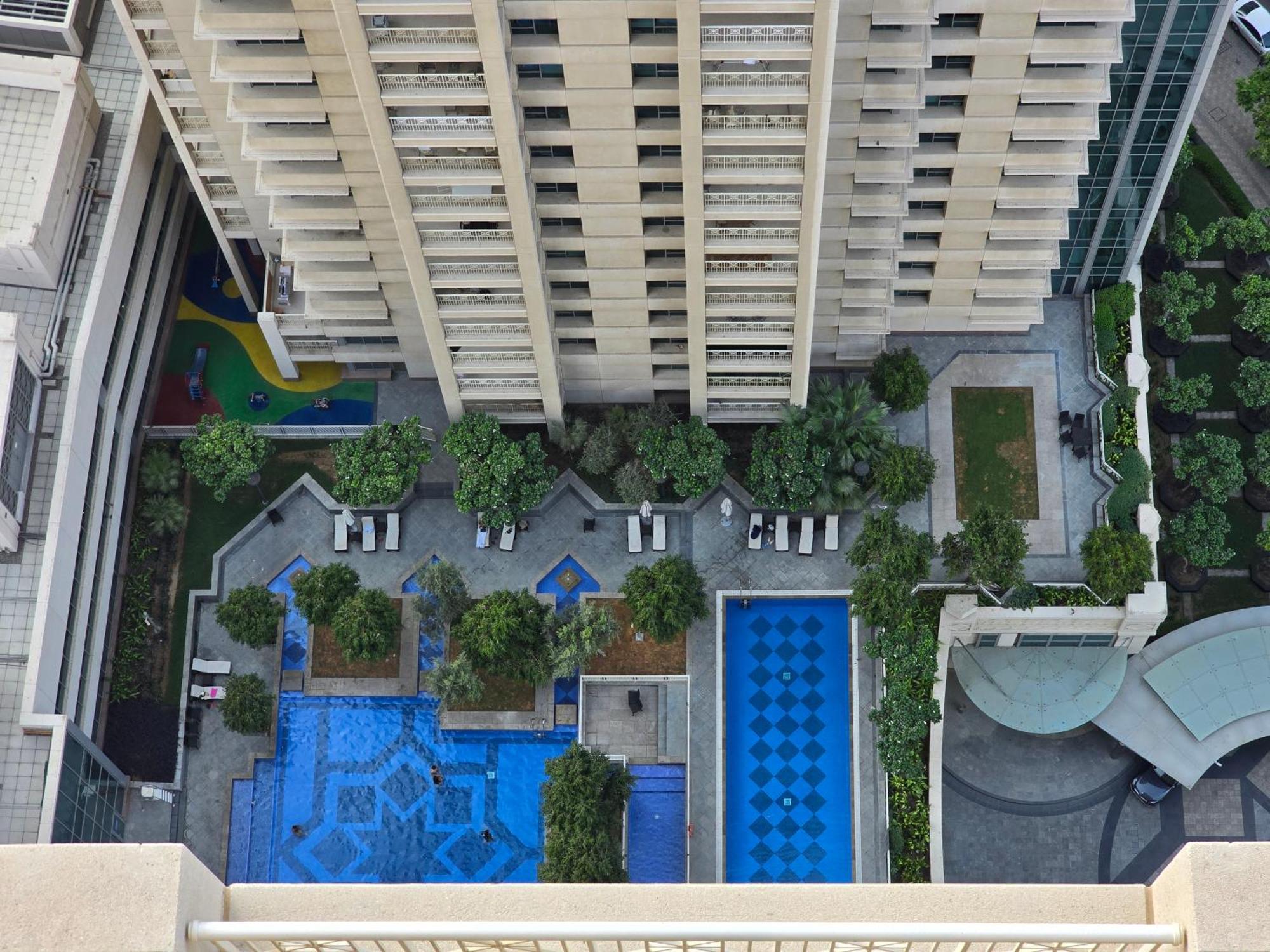 Downtown Oasis, Burj Khalifa Views, Luxury Amenities Apartamento Dubai Exterior foto