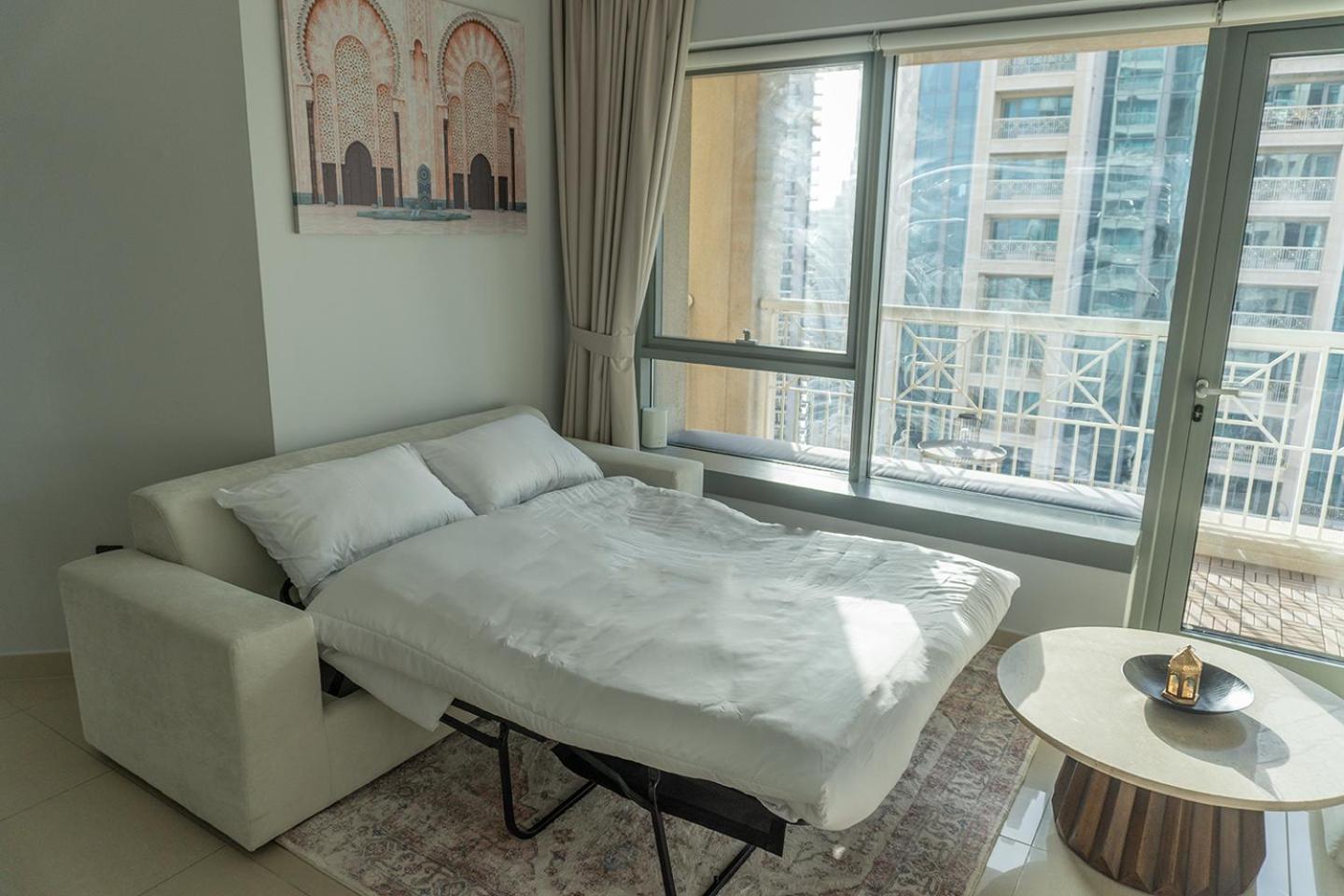 Downtown Oasis, Burj Khalifa Views, Luxury Amenities Apartamento Dubai Quarto foto